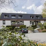 Welcome In - 10-r Direkt An Der Skipiste Und Am Golfplatz Appartamento Winterberg