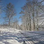 Appartamento Welcome In - 10-r Direkt An Der Skipiste Und Am Golfplatz Winterberg